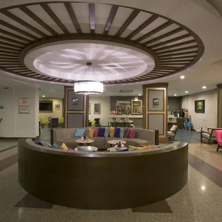 Insula & Hotel 5*