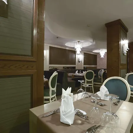 Hotel Insula & 5*