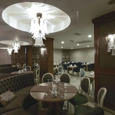 Hotel Insula & 5*