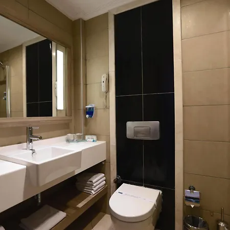 Insula & Hotel 5*